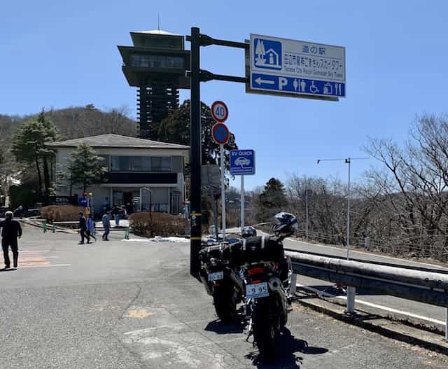 japan motorcycle tours ninjatours shorenji lake wakayama parking area