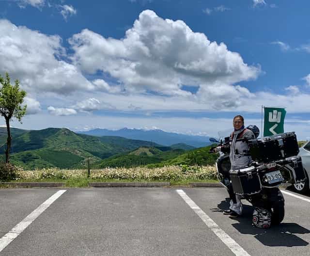 Japan Motorcycle tour ninjatours Matsumoto mountain view from parking rest area