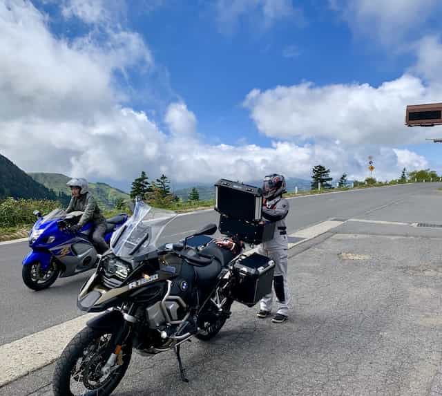 japan motorcycle tours ninjatours matsunoyama kusatsu parking area