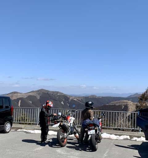 japan motorcycle tours ninjatours shorenji lake wakayama parking area