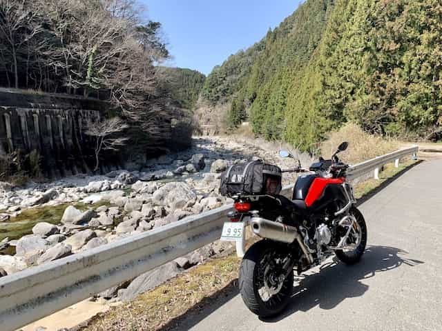Japan motorcycle tour ninjatours wakayama nabari roadside parking