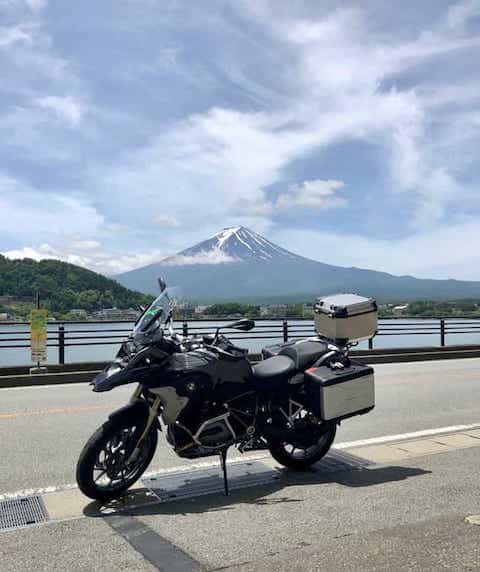 Japan Motorcycle tour ninjatours tokyo shizuoka bmw r1250 