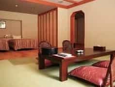 Japan motorcycle tour ninjatours tokyo nishi izu ryokan traditional bedroom
