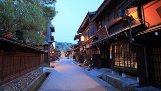 japan motorcycle tour ninjatours fuji takayama classic shopping street