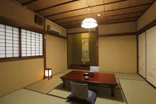 Japan motorcycle tour ninjatours nikko lake hibara traditional bedrrom