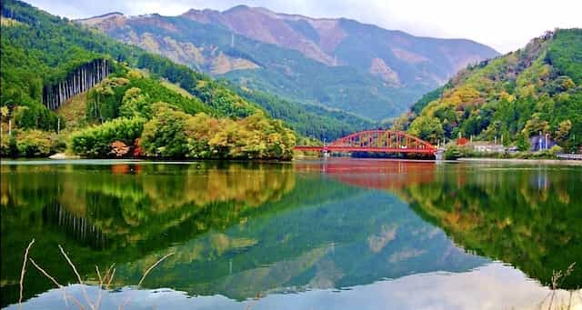 Japan motorcycle tour ninjatours Shikoku mountains red bridge