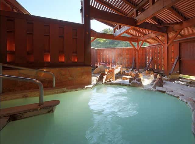 Japan motorcycle tours ninjatours naruko onsen bandai ryokan bathroom hot springs