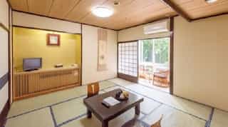 Japan motorcycle tour ninjatours maizuru fukui onsen ryokan bedroom