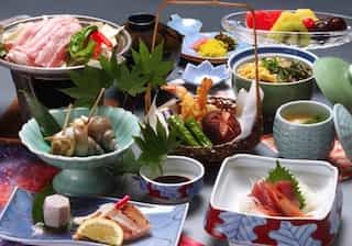 Japan motorcycle tour ninjatours maizuru fukui onsen ryokan kaiseki ryori dinner