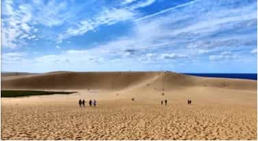 Japan motorcycle rental ninjatours Tohori sand dunes