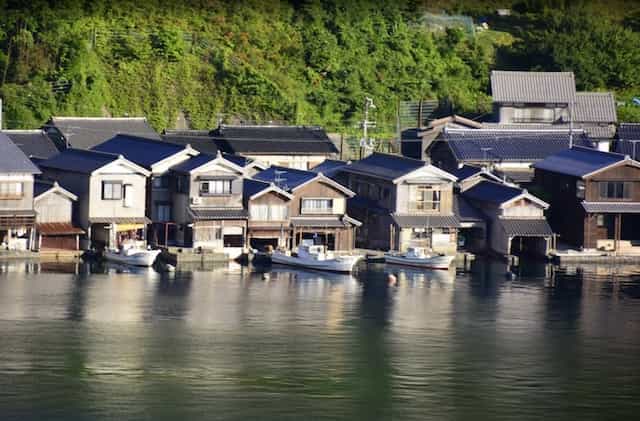 Japan motorcycle tour ninjatours Kinosaki Onsen yamanaka boat houses