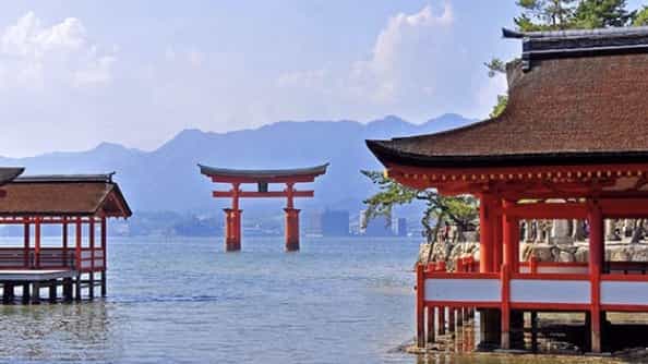 Japan motorcycle tours ninjatours hiroshima itsukushima jinja shrine