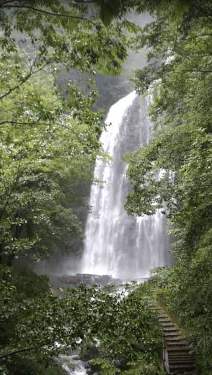 Japan motorcycle tour ninjatours iya valley dogo onsen Nikobuchi water falls